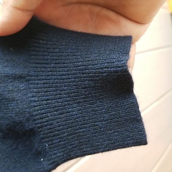 Mark Shale Cashmere Three Button Pullover - Picture 4 of 5